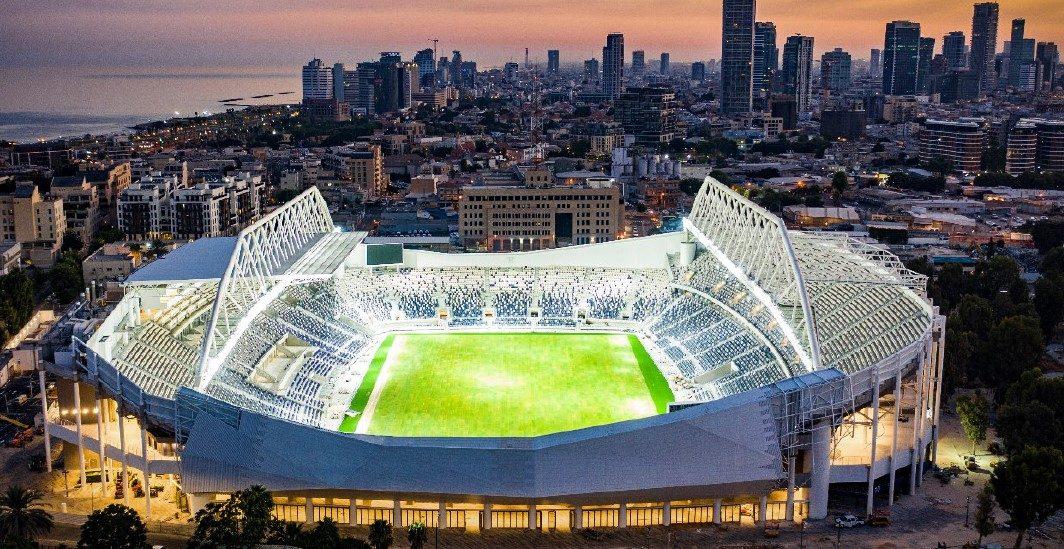 אצטדיון בלומפילד